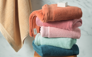 Como cuidar de toalhas do jeito certo toalhas Karsten coloridas
