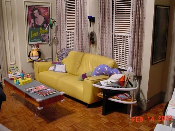 friends hooked on houses