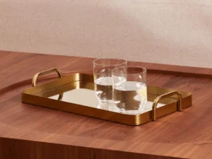 Como usar bandejas decorativas em diferentes ambientes da casa